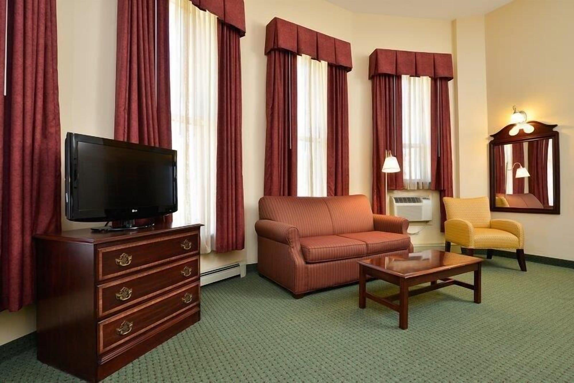 Best Western The Hotel Chequamegon Ashland Dış mekan fotoğraf