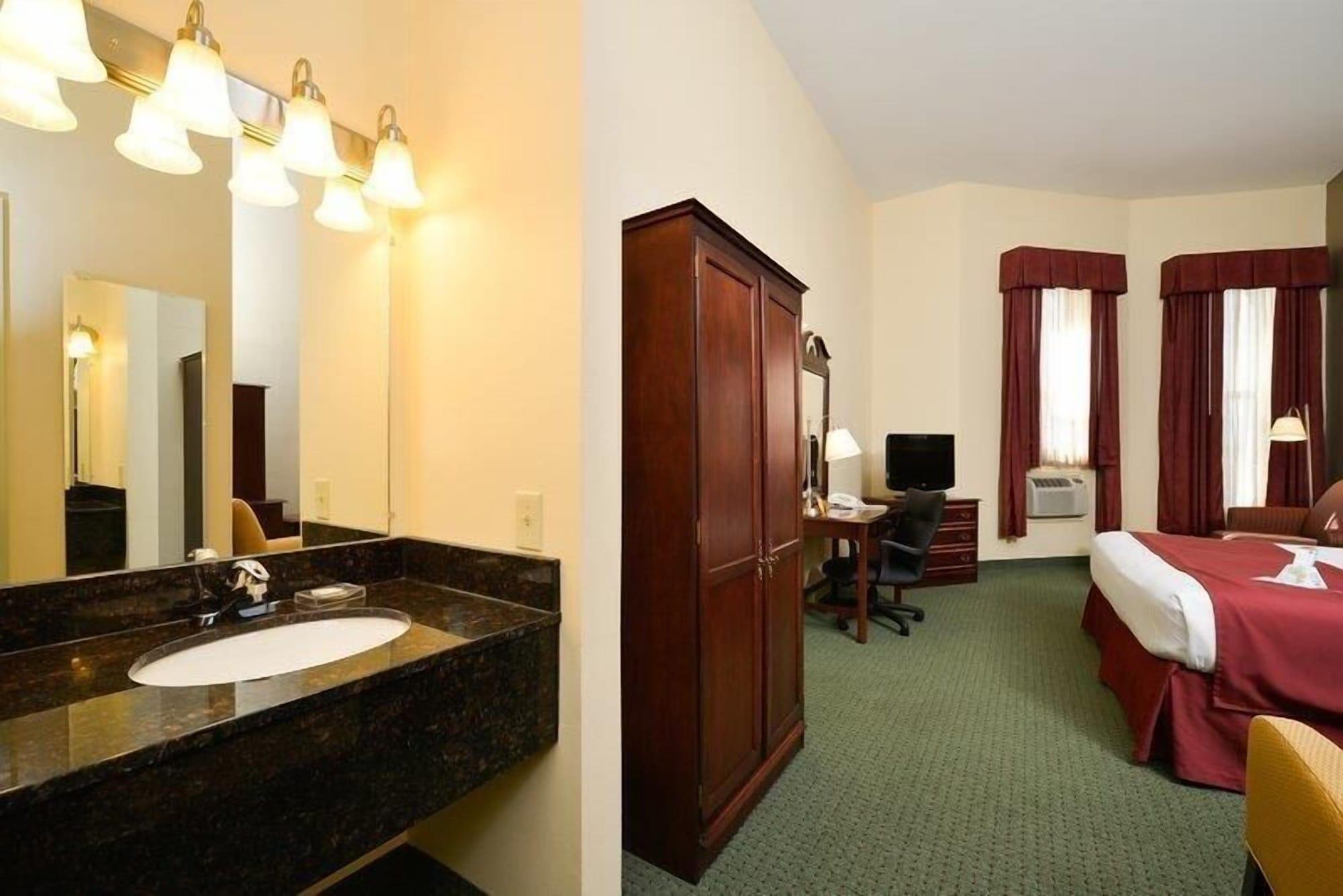 Best Western The Hotel Chequamegon Ashland Dış mekan fotoğraf